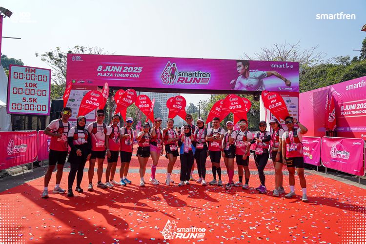 Race photo from Smartfren Run 2025 