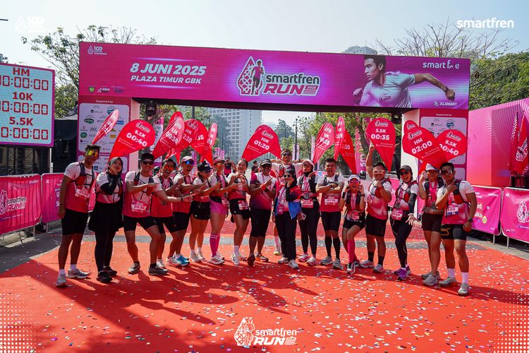 Race photo from Smartfren Run 2025 
