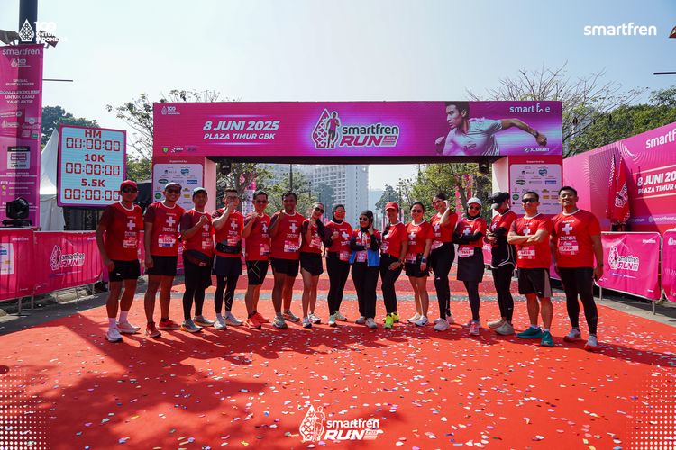 Race photo from Smartfren Run 2025 
