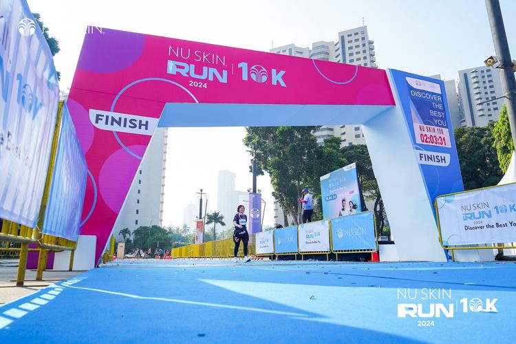 Race photo from Nu Skin Run 10K