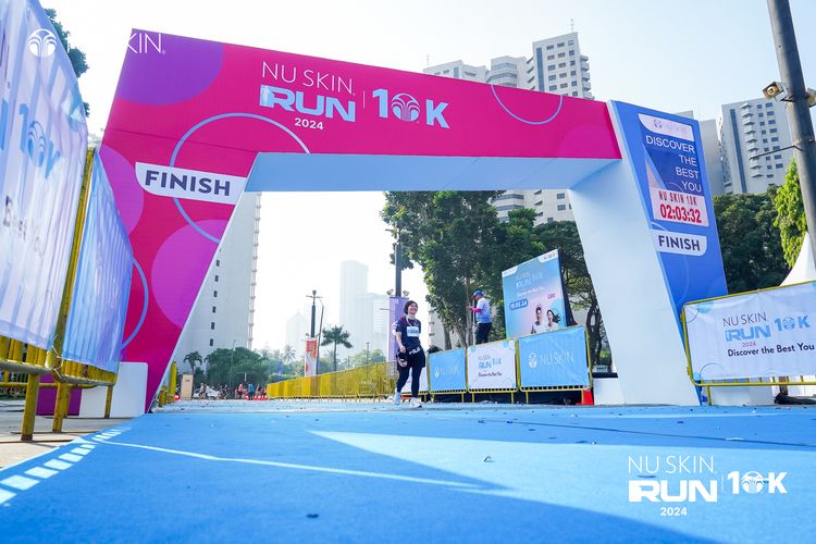 Race photo from Nu Skin Run 10K