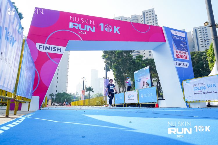 Race photo from Nu Skin Run 10K