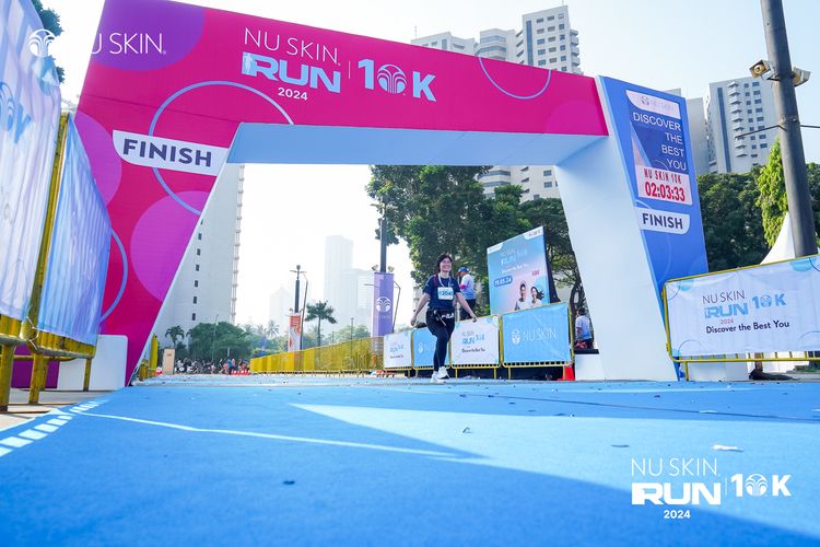 Race photo from Nu Skin Run 10K