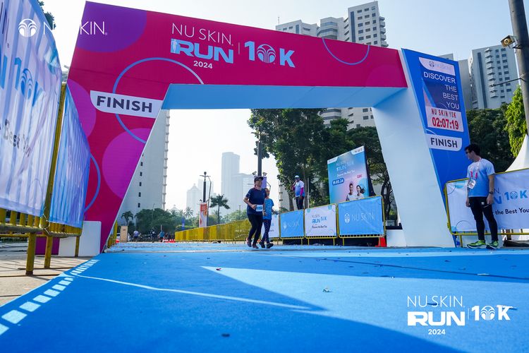 Race photo from Nu Skin Run 10K