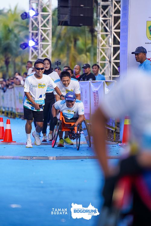 Race photo from Taman Budaya x BOGORUN 2025