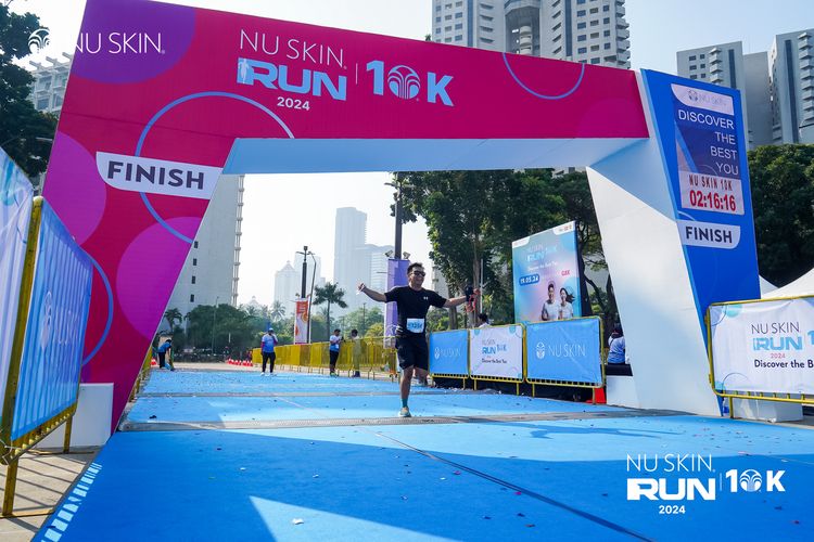 Race photo from Nu Skin Run 10K