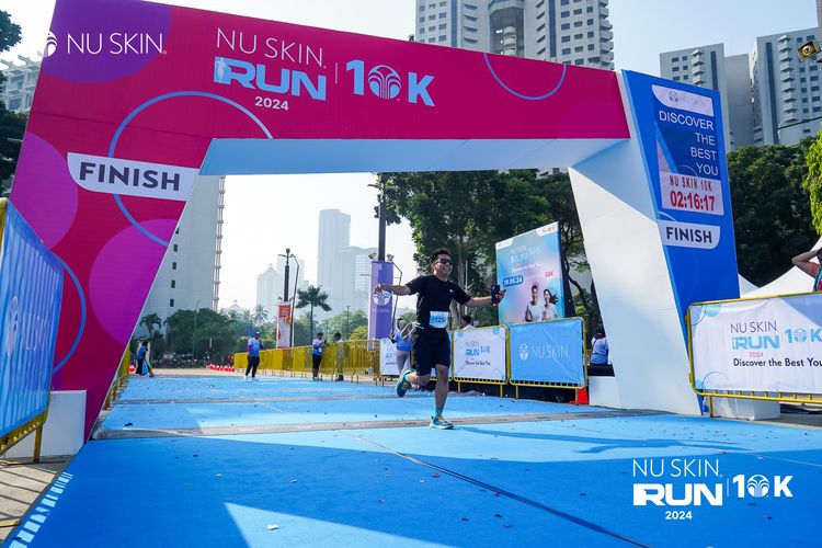Race photo from Nu Skin Run 10K