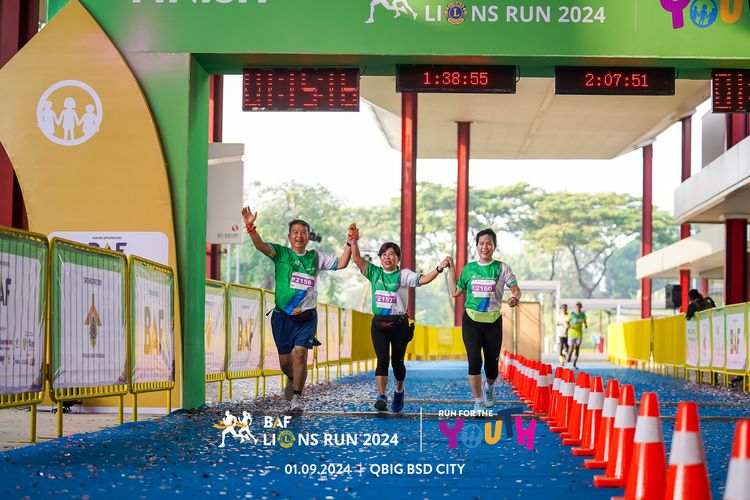 Race photo from BAF LIONS RUN 2024