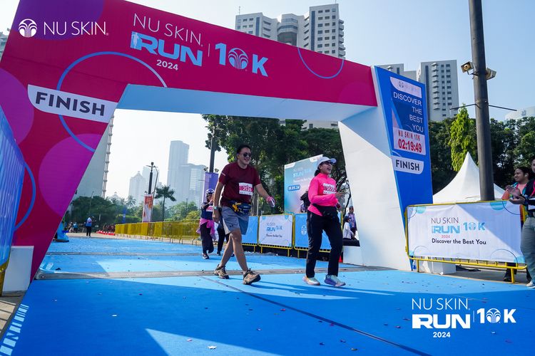 Race photo from Nu Skin Run 10K