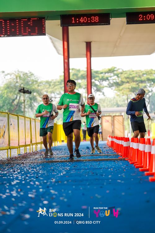 Race photo from BAF LIONS RUN 2024
