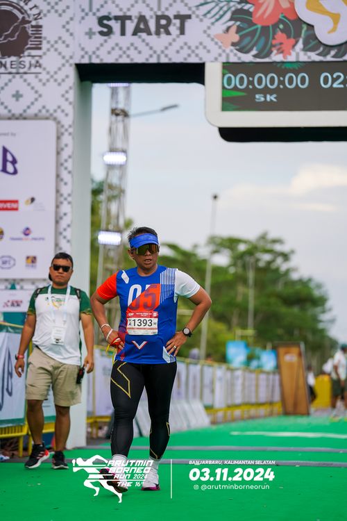 Race photo from Arutmin Borneo Run 2024