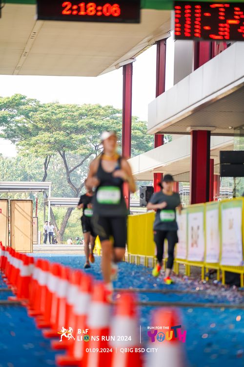 Race photo from BAF LIONS RUN 2024