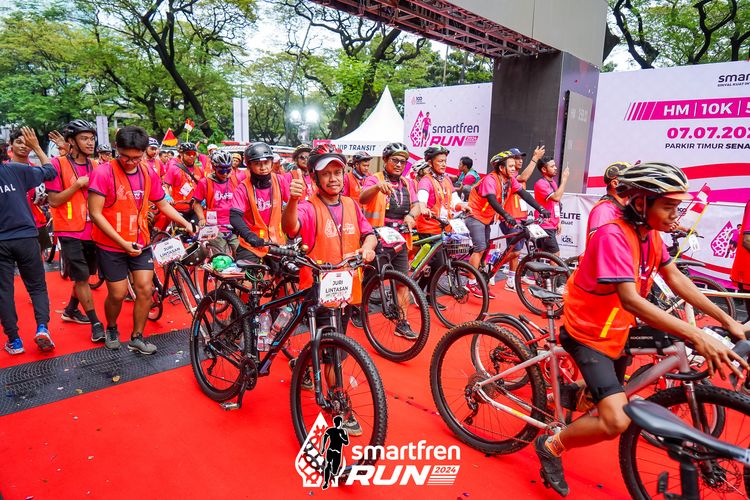 Race photo from Smartfren Run 2024