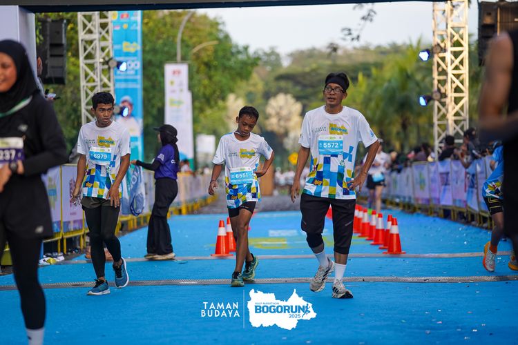 Race photo from Taman Budaya x BOGORUN 2025