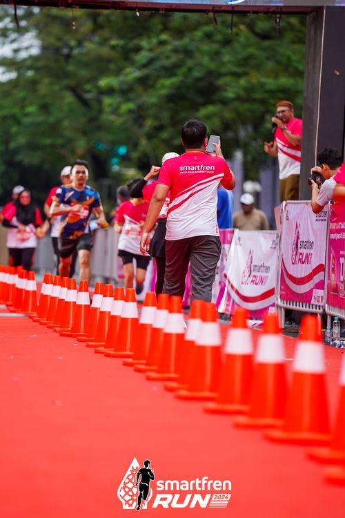 Race photo from Smartfren Run 2024