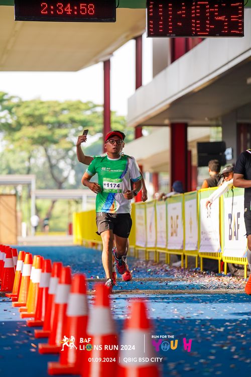 Race photo from BAF LIONS RUN 2024