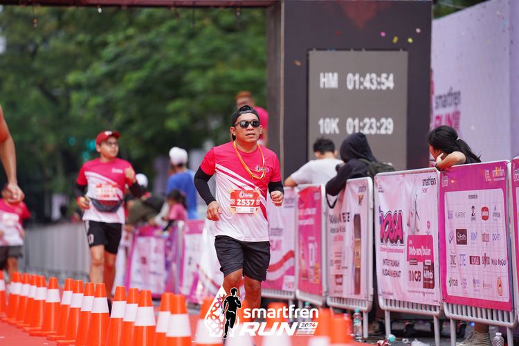 Race photo from Smartfren Run 2024