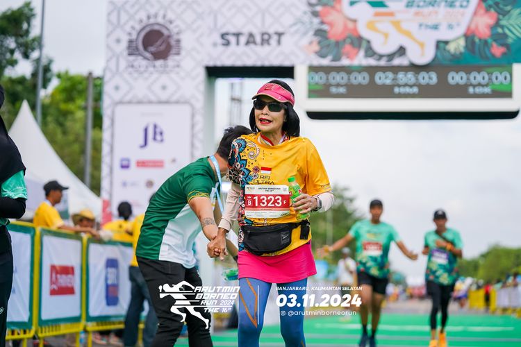 Race photo from Arutmin Borneo Run 2024
