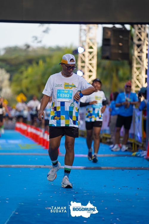 Race photo from Taman Budaya x BOGORUN 2025
