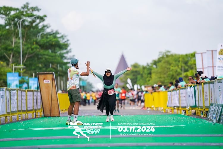 Race photo from Arutmin Borneo Run 2024