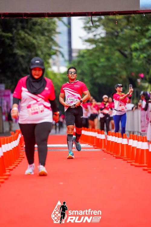 Race photo from Smartfren Run 2024