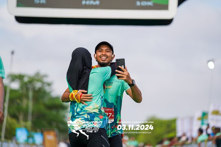 Race photo from Arutmin Borneo Run 2024