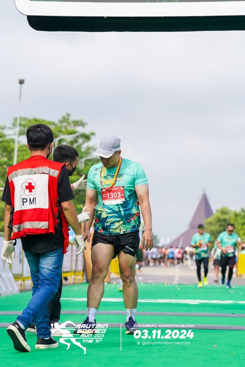 Race photo from Arutmin Borneo Run 2024