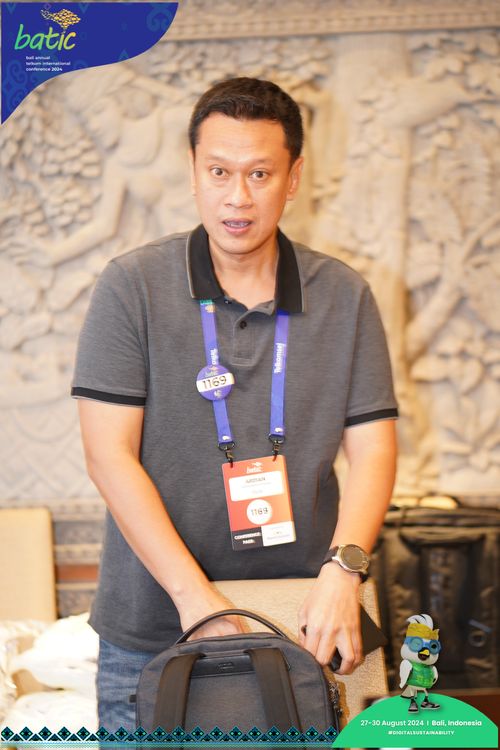 Race photo from Telin Batic 2024 Photo Search