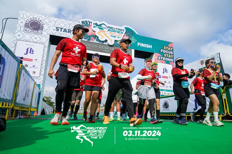 Race photo from Arutmin Borneo Run 2024