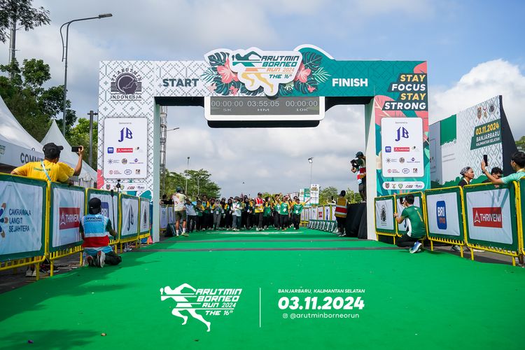 Race photo from Arutmin Borneo Run 2024