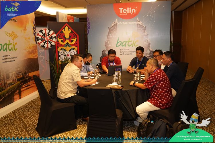 Race photo from Telin Batic 2024 Photo Search