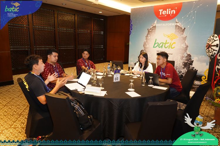 Race photo from Telin Batic 2024 Photo Search