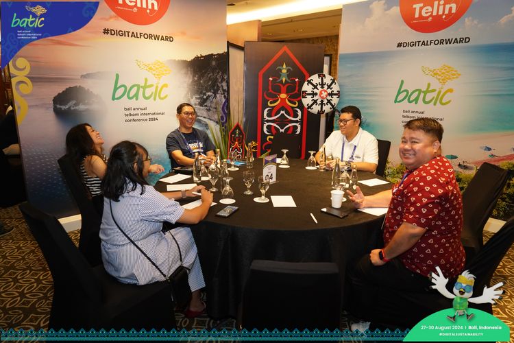 Race photo from Telin Batic 2024 Photo Search