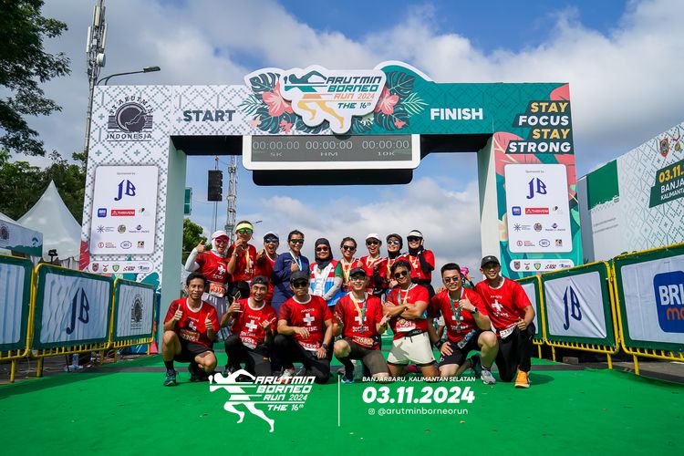 Race photo from Arutmin Borneo Run 2024