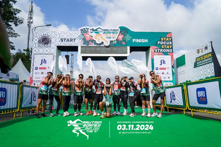 Race photo from Arutmin Borneo Run 2024