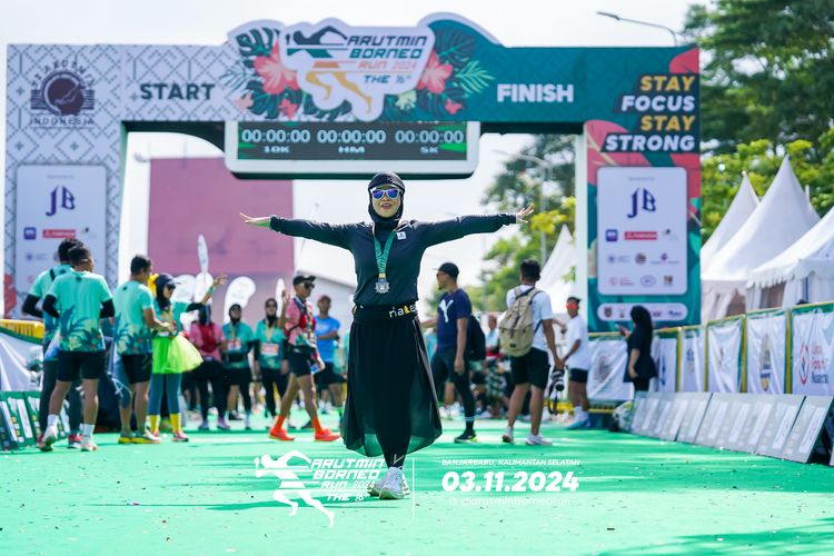 Race photo from Arutmin Borneo Run 2024