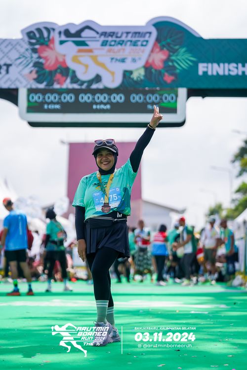 Race photo from Arutmin Borneo Run 2024