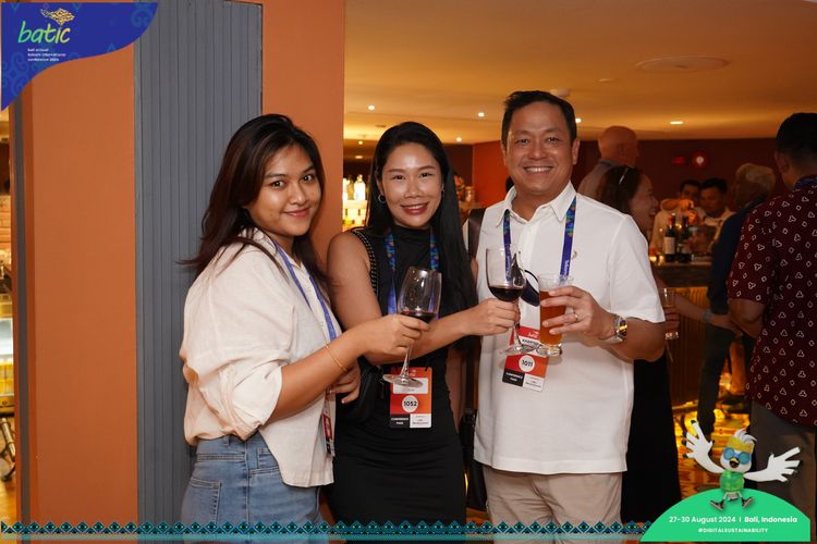 Race photo from Telin Batic 2024 Photo Search