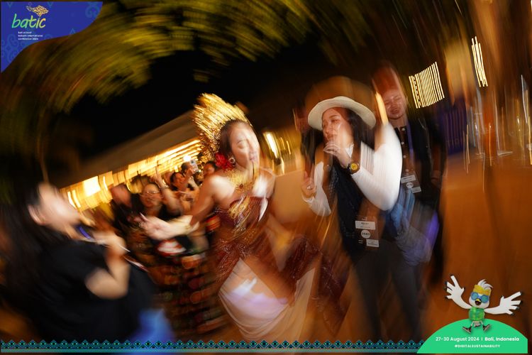 Race photo from Telin Batic 2024 Photo Search