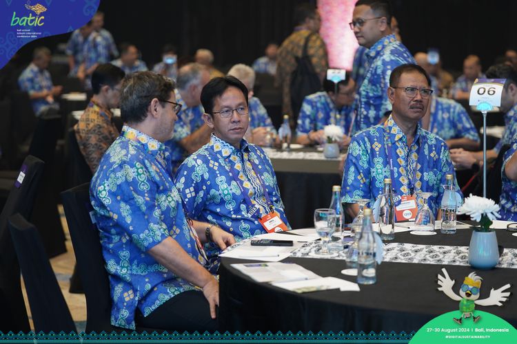 Race photo from Telin Batic 2024 Photo Search
