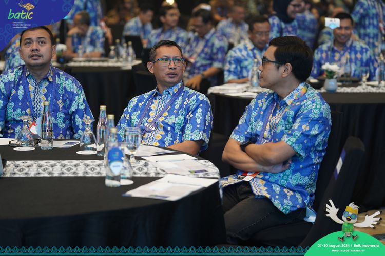 Race photo from Telin Batic 2024 Photo Search