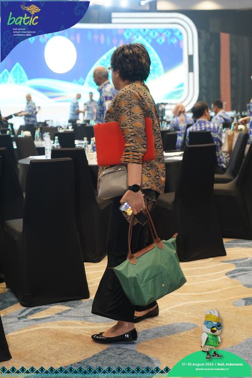 Race photo from Telin Batic 2024 Photo Search