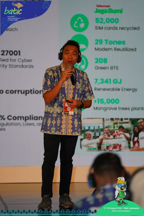 Race photo from Telin Batic 2024 Photo Search
