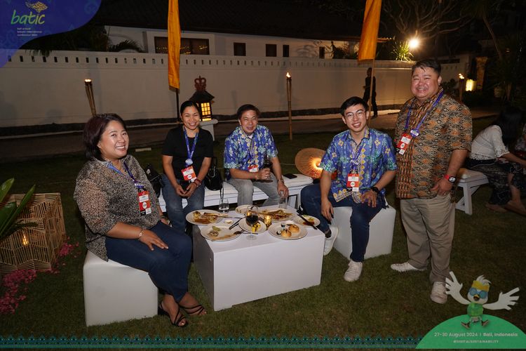 Race photo from Telin Batic 2024 Photo Search