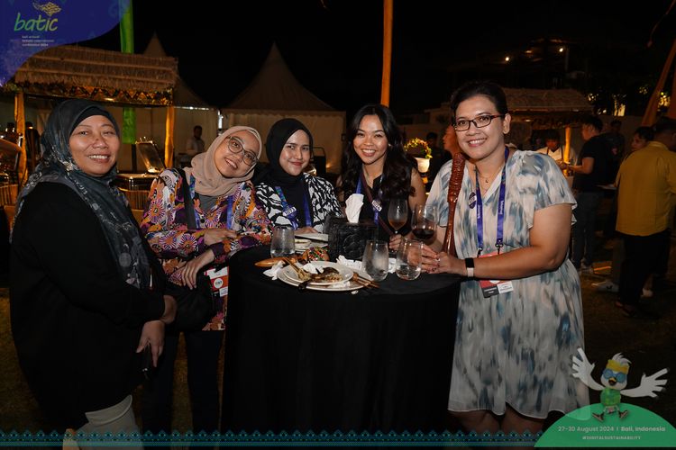 Race photo from Telin Batic 2024 Photo Search