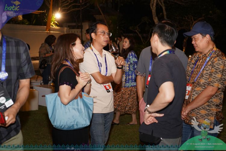 Race photo from Telin Batic 2024 Photo Search