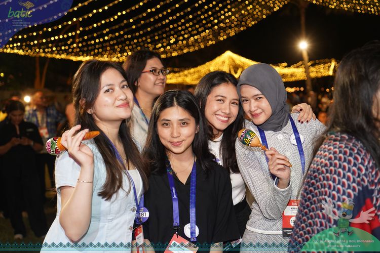 Race photo from Telin Batic 2024 Photo Search