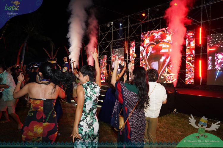 Race photo from Telin Batic 2024 Photo Search