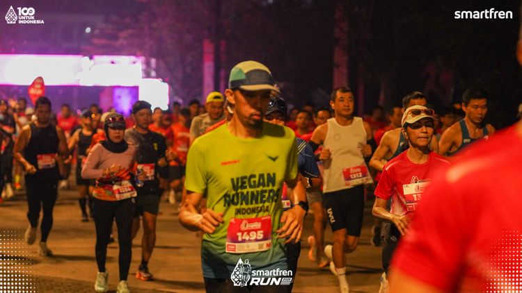 Race photo from Smartfren Run 2025 
