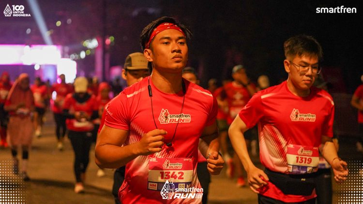 Race photo from Smartfren Run 2025 
